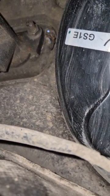 Треснул моторный щит мазда 6