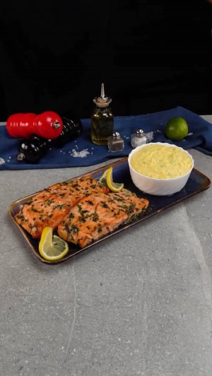 Знаменитый рецепт приготовления лосося, собравший миллионы просмотров