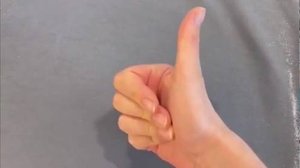 Как избавиться от жирных пятен на одежде