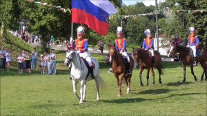 Праздничное представление с лошадьми, август 2025 год