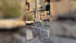 Огромная яма в Севастополе, появившаяся из-за ремонта 5 лет назад