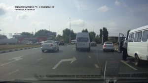 Заход на посадку ЯК-42 в аэропорту Саратова.