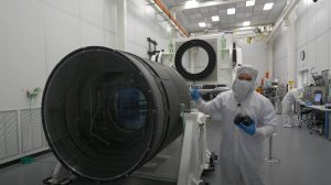 The BIGGEST Digital Camera Ever Made!