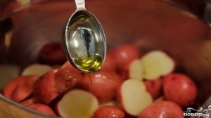 Испанский салат из запеченного картофеля