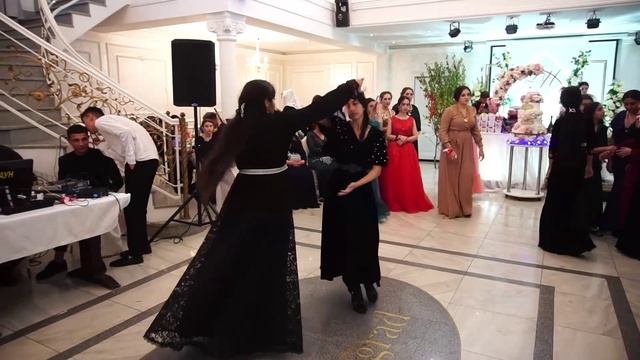 Цыганская свадьба Данила и Милана. Второй день смотреть онлайн