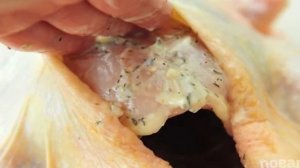 Целая курица в духовке