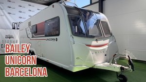 Обзор ДВУХОСНОЙ модели каравана / BAILEY UNICORN BARCELONA