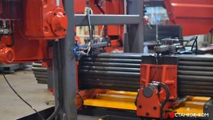 Презентация резки труб Karmetal KMT 500 WOS M2 ленточнопилом