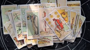 ТАРО РАСКЛАД\ О ЧЕМ ВАМ НУЖНО ЗНАТЬ?!