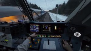 🚆 МАШИНИСТ ПОЕЗДА ПОКАЗЫВАЕТ РАБОТУ ОТ ПЕРВОГО ЛИЦА: СКОРОСТЬ 200КМ/Ч! 🚄🔥