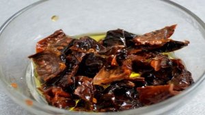 Итальянский салат с вялеными помидорами