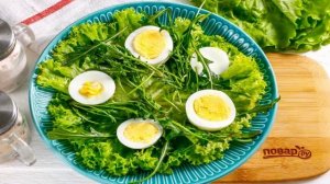 Cалат с рукколой и мидиями