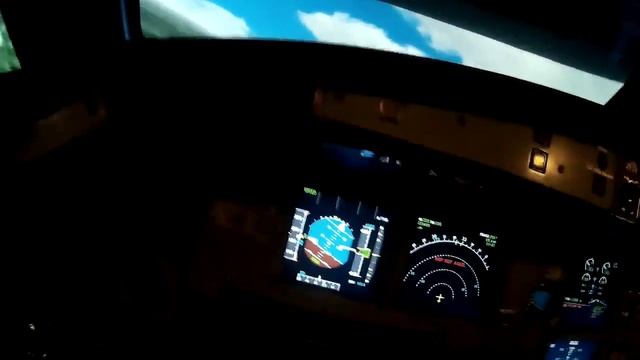 Полет на тренажере Airbus A320 Уральских авиалиний