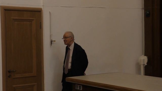 Шишкин А. А. - Линейная алгебра - 9. Операции над тензорами. Группы