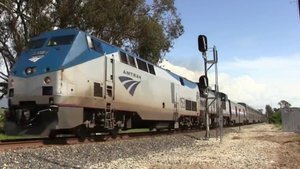 Красивая подборка проезд пассажирского поезда в США штат Юта