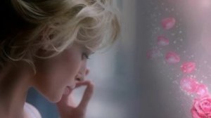 Зара- Не говорите мне о нем.....