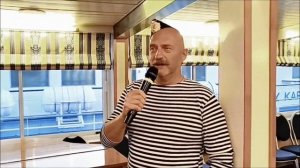Вечером в кают-компании...