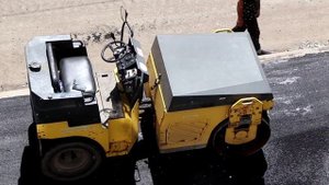 УКЛАДКА АСФАЛЬТА