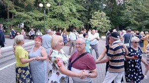 Женщина вишня...... 03.08.25 Гомель парк Луначарского 🥰💫
