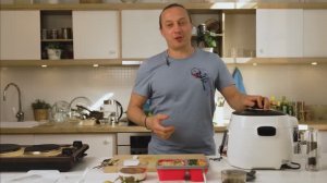 Василий Емельяненко готовит курицу с рисом в мультиварке-скороварке REDMOND | Ланч-бокс