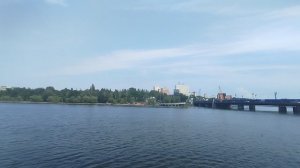 Ремонт моста в Донецке продолжается