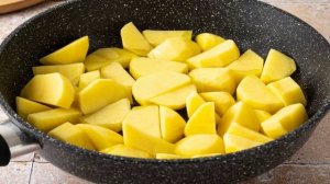 Жареная картошка с маринованными грибами