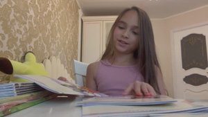 Распаковка школьной канцелярии