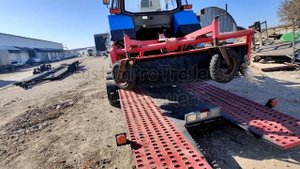 Прицеп для перевозки спецтехники от компании CustomProTrailers Рефприцеп.рф