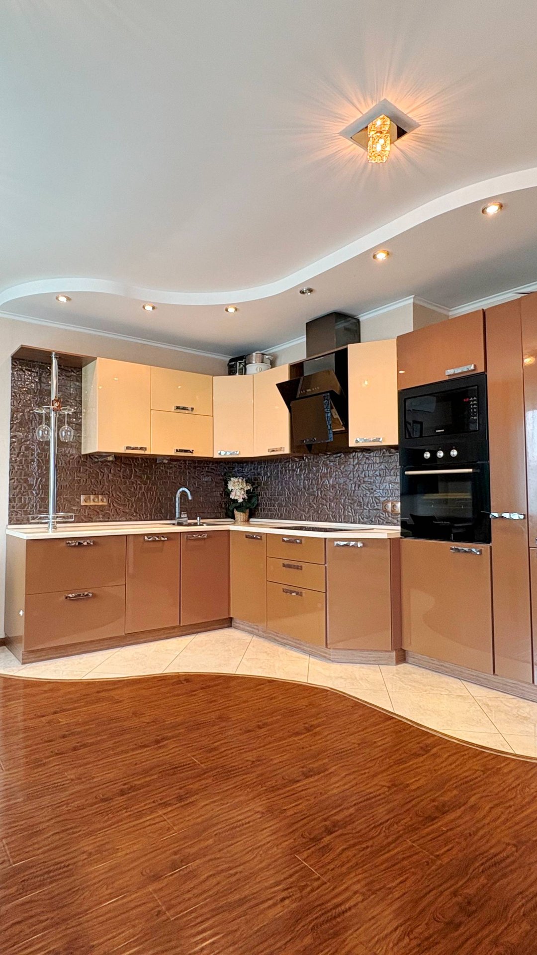 2-к. квартира 486 м² в ЖК Кемерово-Сити : Кемерово Притомскй 7-3