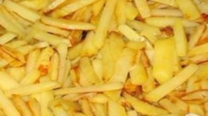 Жареная картошка с шампиньонами и луком