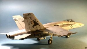 F18 hornet. Рассказ о сборке бумажной модели от Halinsky. Часть 5-я (пилоны подвески и шасси).