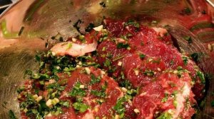 Жареная говядина с помидорами черри по-испански