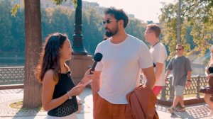 ПАТРИАРШИЕ ПРУДЫ: ВОПРОСЫ ПРО ТАКСИ И ПОДОЗРИТЕЛЬНЫЙ ДЖИГАН