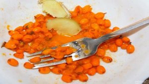Чай с облепихой и апельсином