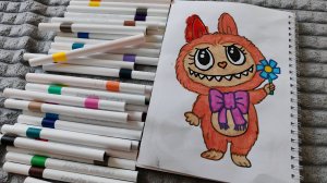Раскрашиваю раскраску для детей с лабубу labubu акриловыми маркерами