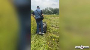 Цеповая гусеничная косилка для высокой травы и кустов Caiman Rolo 390C-T в работе