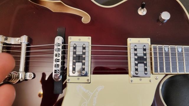 Обзор сборки доработанной китайской реплики Gretsch G6120 вишневой смотреть онлайн