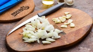 Жареная курица на сковороде