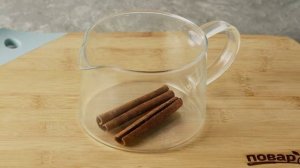 Чай с корицей и молоком