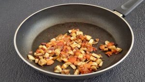 Чечевица с баклажанами