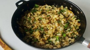 Чебуреки с луком