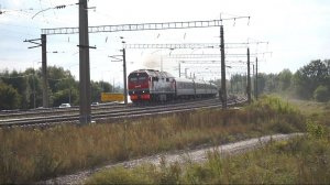 Тепловоз ТЭП70БС-258 с поездом "Восток"