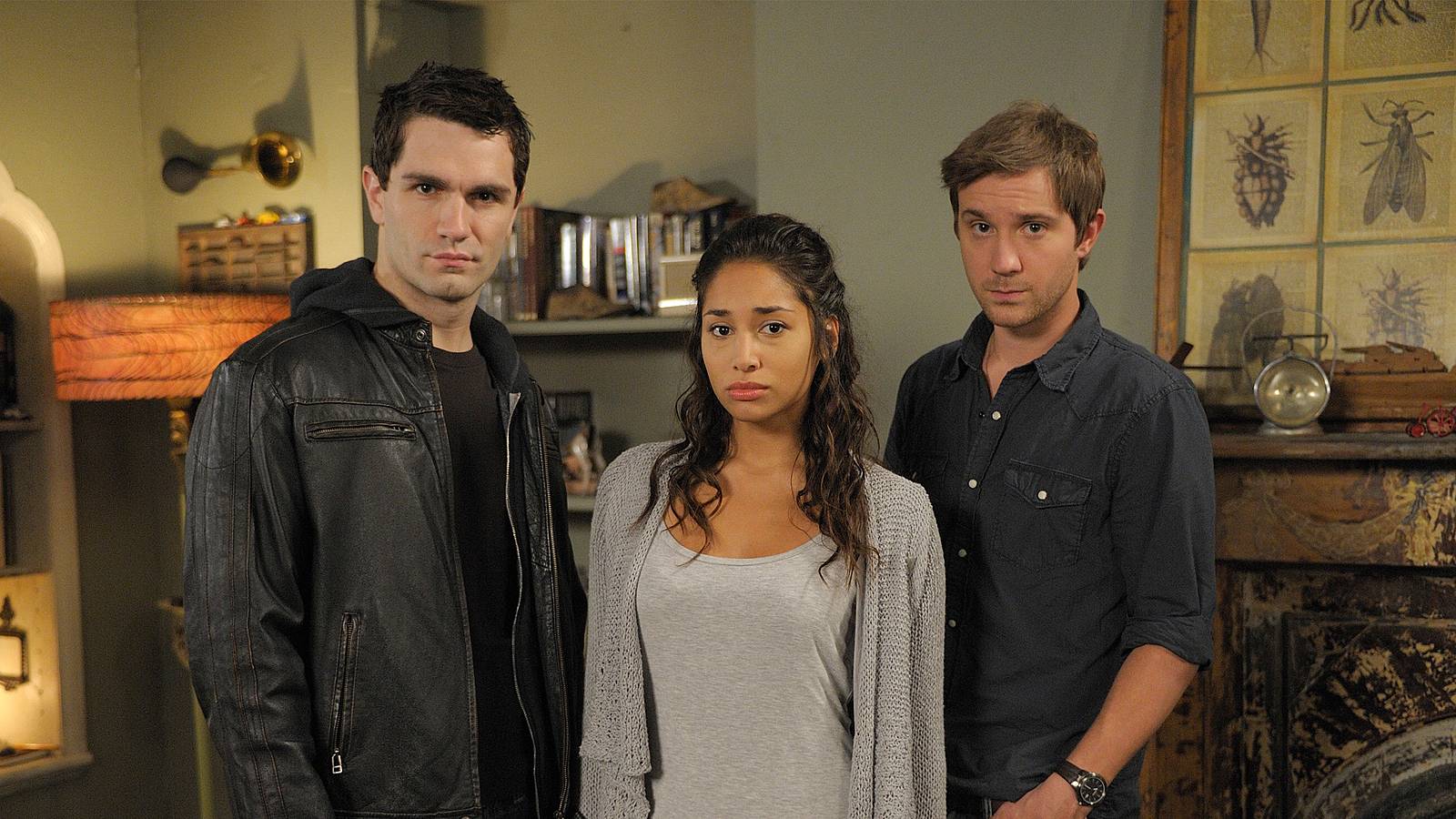 Сериал Быть человеком - 1 сезон 1 серия / Being Human смотреть онлайн