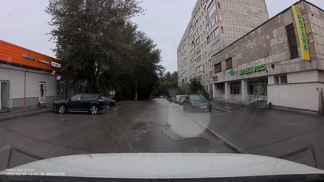 Видеорегистратор Neoline Flash 2K Wi-Fi Dual с двумя камерами