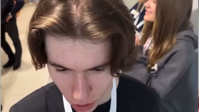 XDanyl - Я ВПЕРВЫЕ ВСТРЕТИЛ ЭДИСОНА ! смотреть онлайн