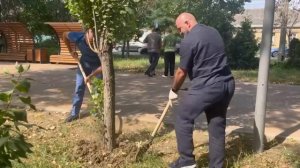 Сегодня с коллегами депутатами махачкалинского городского Собрания вышли на субботник