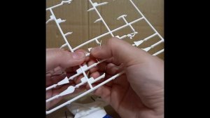 собираю модель самолётика