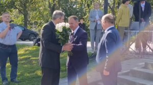 Вручение знаков "Почетный гражданин города Иваново"