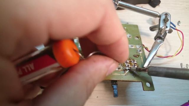 Приемник VEF 214 Ремонт своими руками Перестройка с УКВ на FM смотреть онлайн