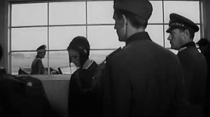 История многосерийного фильма «Щит и меч» 1968 года.